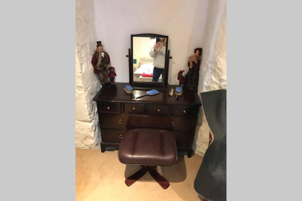 The Byre . Apartment Dromore  ภายนอก รูปภาพ