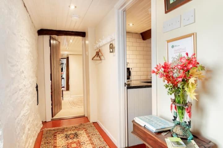 The Byre . Apartment Dromore  ภายนอก รูปภาพ